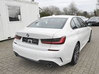 gebraucht BMW 318 d Lim. M Sport HUD/LED/Spurh./Leder/Navi
