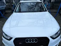 Gebraucht Audi A4 Design 220 PS (161 kW) 2014 Weiß Limousine