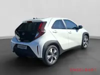 Neu Toyota Aygo X Active 116 PS (85 kW) 2026 Super white SUV