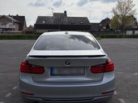 Second-hand BMW 320 Shadowline 184 CP (135 kW) 2012 Argintiu Berlinǎ