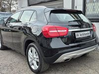 Gebraucht Mercedes GLA200 156 PS (114 kW) 2016 Schwarz SUV
