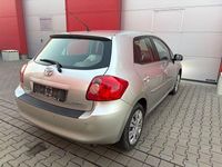 Gebraucht Toyota Auris 124 PS (91 kW) 2007 Grau Kleinwagen