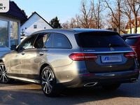 Gebraucht Mercedes E300 AMG 306 PS (225 kW) 2022 Grau Limousine
