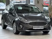 Gebraucht Ford Fiesta Titanium 101 PS (74 kW) 2017 Magneticgrau metallic Kleinwagen
