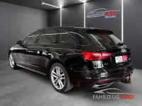 Gebraucht Audi A4 Advanced 190 PS (139 kW) 2020 Schwarz Kombi