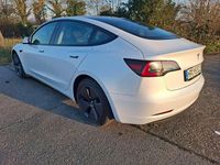 Gebraucht Tesla Model 3 RWD 208 kW (283 PS) 2023 Weiß Limousine