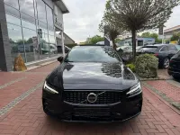 Gebraucht Volvo S60 Ultimate 250 PS (183 kW) 2023 Schwarz metallic Limousine