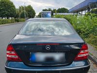 Gebraucht Mercedes C240 170 PS (125 kW) 2005 Andere farben Limousine