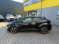 Gebraucht Toyota C-HR Team 152 PS (111 kW) 2023 Night time black SUV