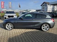 gebraucht BMW 125 i A 3-Türer Navi Leder LED Mehrzonenklima 2-Zonen-Klimaautom Klimaautom Fahrerprofil Ambiente Beleuchtung