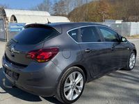 Gebraucht Opel Astra Cosmo 116 PS (85 kW) 2010 Grau Kleinwagen