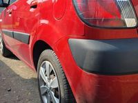 Gebraucht Kia Rio Basis 97 PS (71 kW) 2009 Rot Limousine