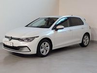 Gebraucht VW Golf VIII Life 150 PS (110 kW) 2023 Weiß Limousine