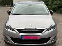 Gebraucht Peugeot 308 SW Allure 131 PS (96 kW) 2016 Grau Kombi