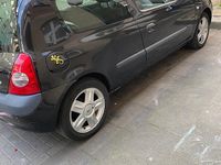 Second-hand Renault Clio II 2004 Negru Hatchback