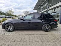 Gebraucht Mercedes C300e Night 313 PS (230 kW) 2025 Lack obsidianschwarz Kombi