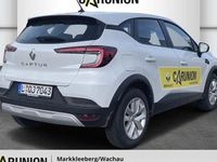 Gebraucht Renault Captur Equilibre 140 PS (102 kW) 2022 Perlmuttweiß metallic SUV