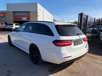 Gebraucht Mercedes E220 194 PS (142 kW) 2017 Weiß Limousine