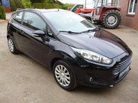 Gebraucht Ford Fiesta Trend 82 PS (60 kW) 2013 Pantherschwarz metallic Kleinwagen