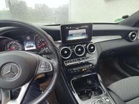 Gebraucht Mercedes C400 333 PS (244 kW) 2018 Rot Kombi