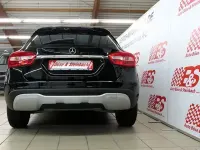 Gebraucht Mercedes GLA180 122 PS (89 kW) 2019 Schwarz SUV