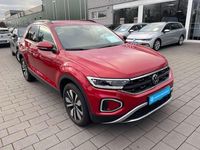 Gebraucht VW T-Roc Move 150 PS (110 kW) 2023 Rot SUV