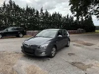 Gebraucht Hyundai i30 109 PS (80 kW) 2009 Grau Kleinwagen