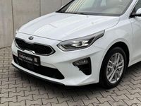 Gebraucht Kia Ceed Spirit 136 PS (100 kW) 2021 Weiß Kleinwagen