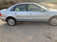 Gebraucht Audi A4 125 PS (91 kW) 1997 Silber Limousine