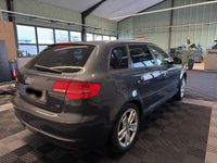 Używany Audi A3 Ambition 102 KM (75 kW) 2009 Niebieski Hatchback