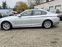 Second-hand BMW 520 184 CP (135 kW) 2014 Argintiu Berlinǎ