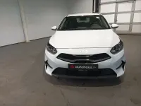 Gebraucht Kia Ceed Vision 136 PS (100 kW) 2024 Weiß Kleinwagen