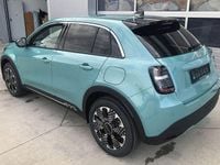 Neu Fiat 600 La Prima 145 PS (106 kW) 2026 Blau SUV