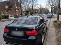 Gebraucht BMW 320 184 PS (135 kW) 2010 Schwarz Limousine