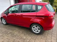 Gebraucht Ford B-MAX SYNC Edition 101 PS (74 kW) 2017 Andere farben Van / Kleinbus