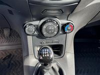 Gebraucht Ford Fiesta 90 PS (66 kW) 2014 Silber Kleinwagen