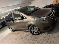 Gebraucht Mercedes V220 163 PS (119 kW) 2015 Braun Van / Kleinbus