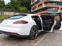 Gebraucht Porsche Panamera GTS 441 PS (324 kW) 2014 Weiß Kleinwagen