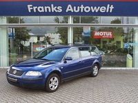 Gebraucht VW Passat Basis 116 PS (85 kW) 2001 Blau Kombi
