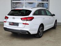 Gebraucht Hyundai i30 160 PS (117 kW) 2023 Weiß Kombi