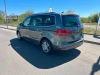 Gebraucht VW Sharan 140 PS (102 kW) 2015 Grau Van / Kleinbus
