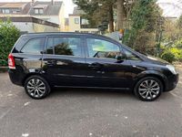 Gebraucht Opel Zafira Edition 140 PS (102 kW) 2010 Schwarz Van / Kleinbus