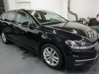 Gebraucht VW Golf VII 116 PS (85 kW) 2020 Deep black perleffekt Kombi
