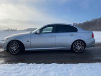 Gebraucht BMW 325 218 PS (160 kW) 2010 Silber Limousine