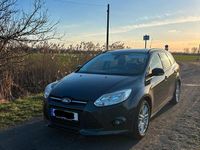 Usata Ford Focus 125 CV (91 kW) 2013 Grigio Station wagon