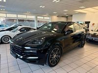Gebraucht Porsche Cayenne Coupe 305 PS (224 kW) 2025 Chromitschwarzmetallic Coupé