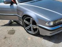 Gebraucht BMW 750 326 PS (239 kW) 1999 Silber Limousine