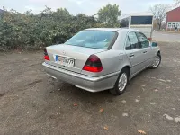Gebraucht Mercedes C180 122 PS (89 kW) 1998 Grau Limousine