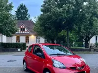 Gebraucht Toyota Aygo Basis 68 PS (50 kW) 2007 Rot Kleinwagen