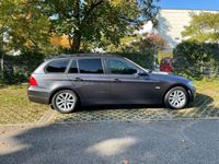 gebraucht BMW 318 i Touring NAVI-LEDER-HU-SHZ